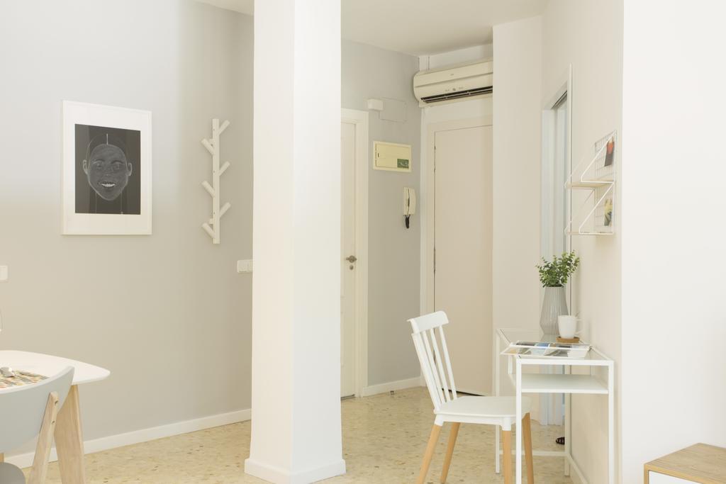 Singularstays Plaza Del Carmen Valencia Bagian luar foto