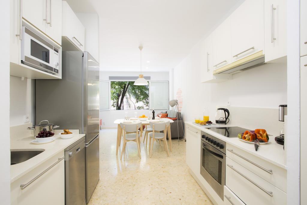 Singularstays Plaza Del Carmen Valencia Bagian luar foto