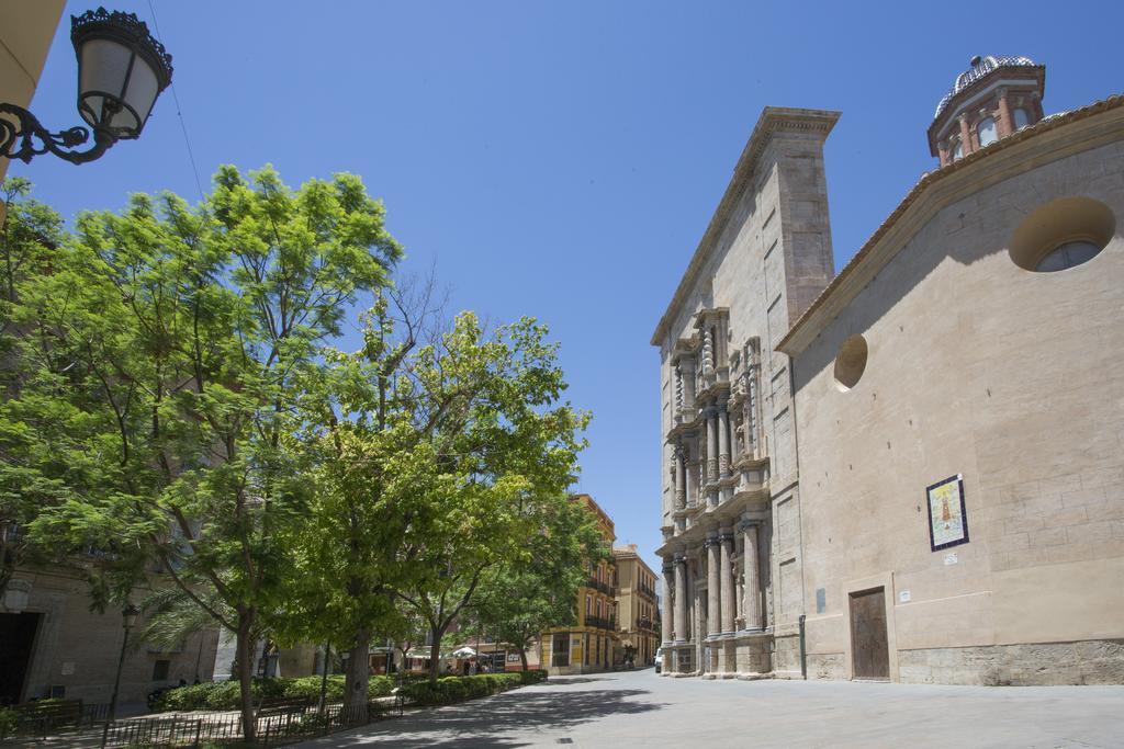 Singularstays Plaza Del Carmen Valencia Bagian luar foto